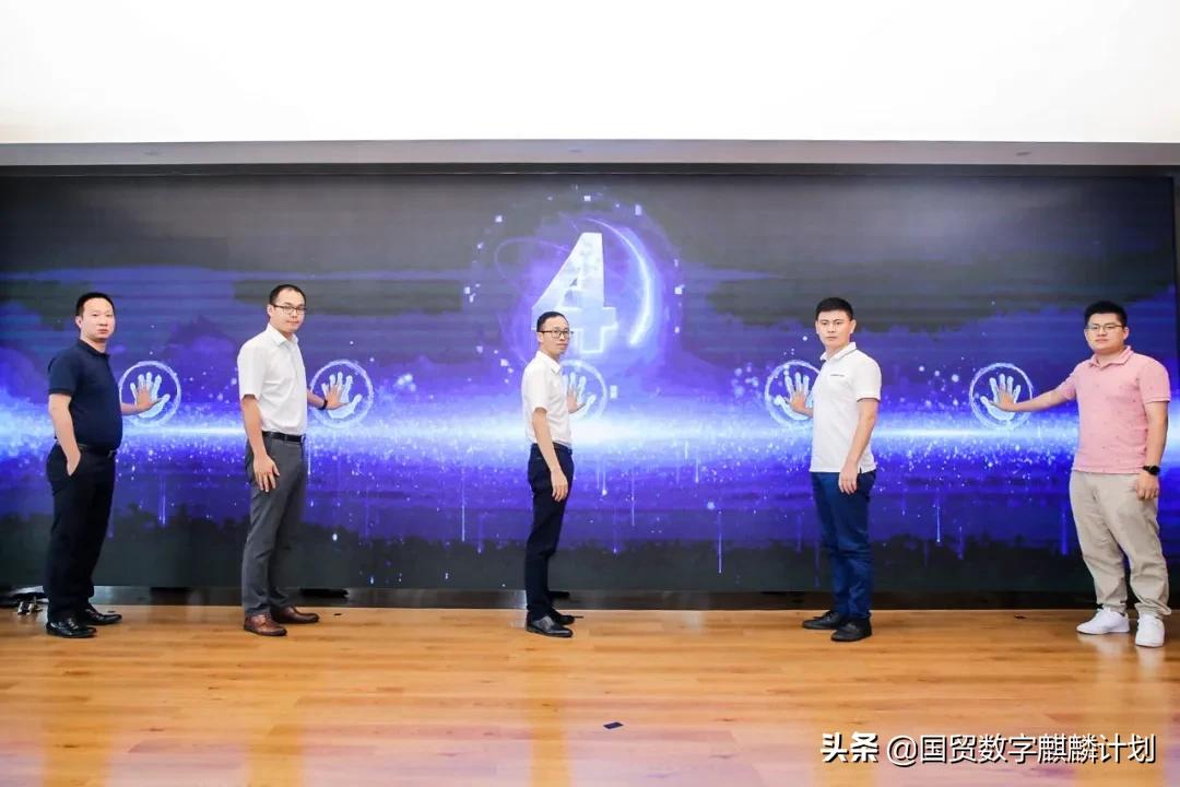 哪个平台可以卖货到国外远方快递的原型是谁