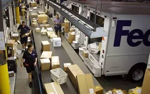 ups私人物品清关ups快递的清关费多少