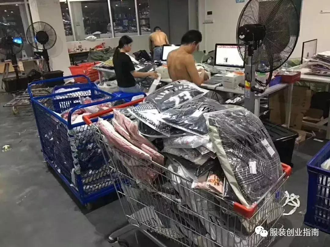 网店运营具体做什么面试自我介绍(网店运营具体做什么面试自我介绍)