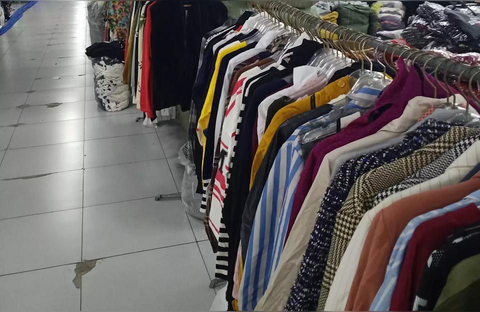 衣服批发商的进货渠道(批发服装进货渠道)