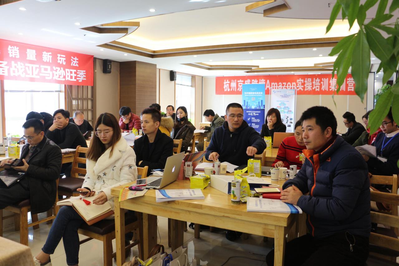 外贸业务员和电商运营销售高手都是如何与客户聊天的