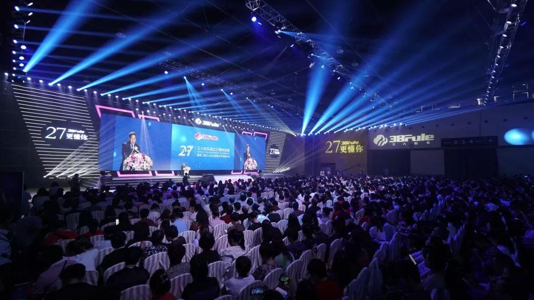 刚刚做微商怎么找客源微商想做电子烟的话