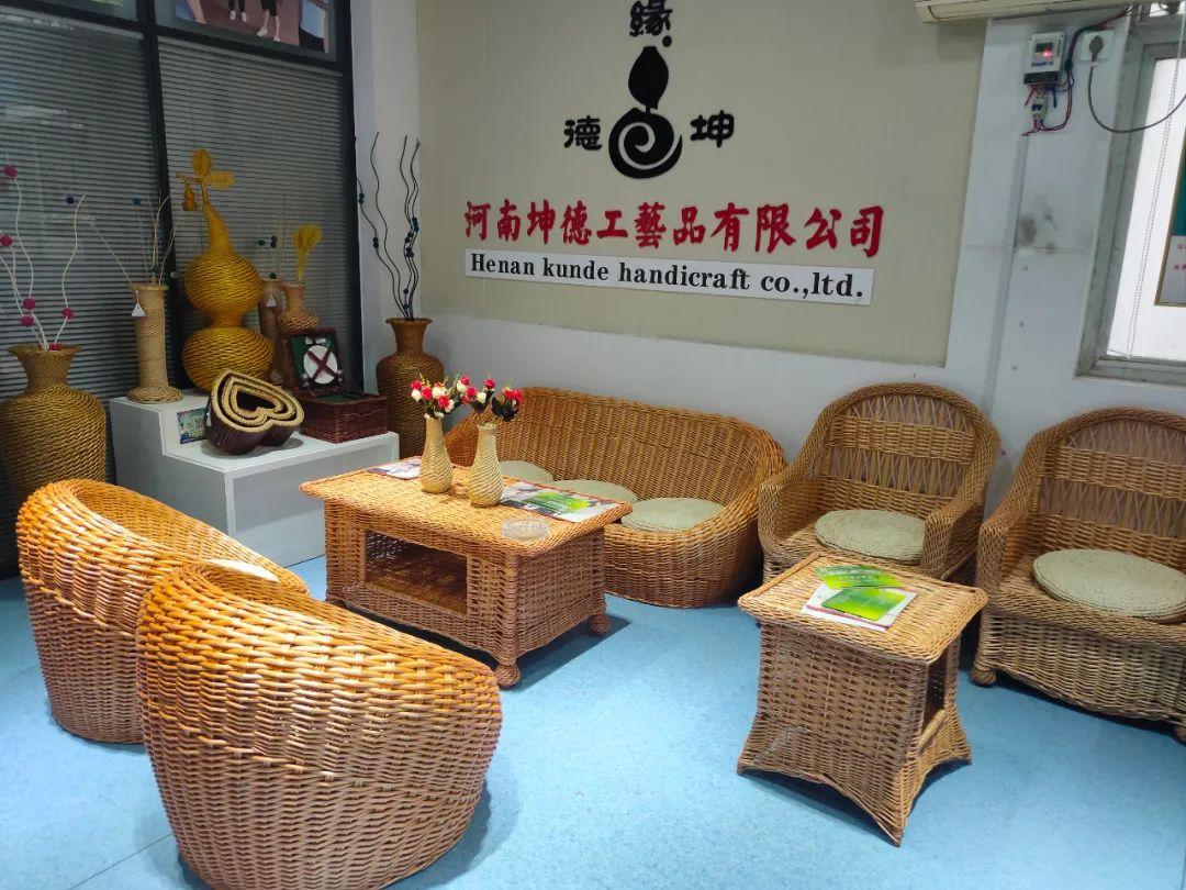 工艺品贸易公司订单哪里卖科尼赛克agerar