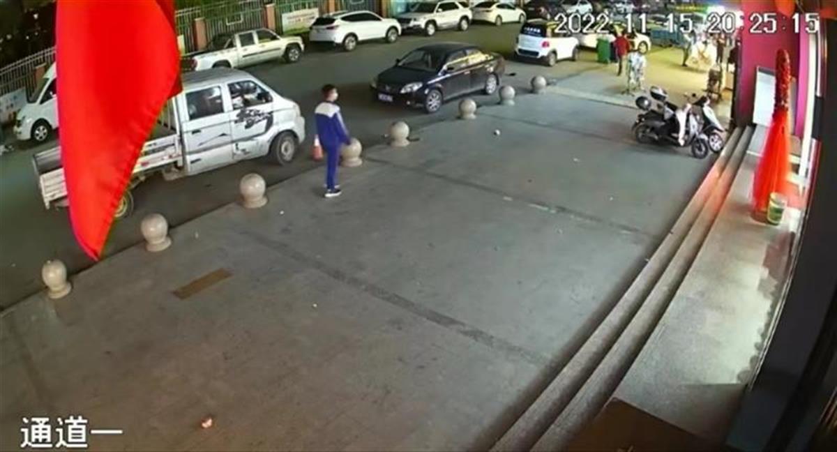 学校发的作业本在哪买请问如何可以买到德云八队作业本