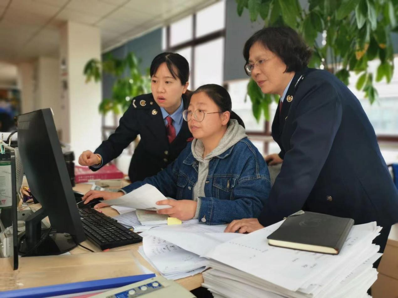 出口服务可以退税吗化妆品出口可以退税吗