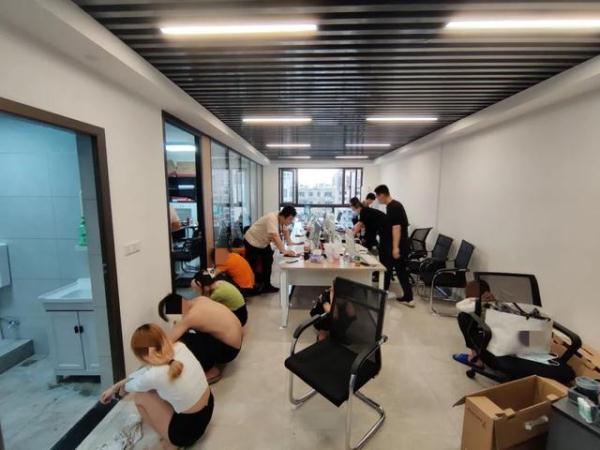 外贸人员如何跟客户聊天话术如果去做一个合格的业务员