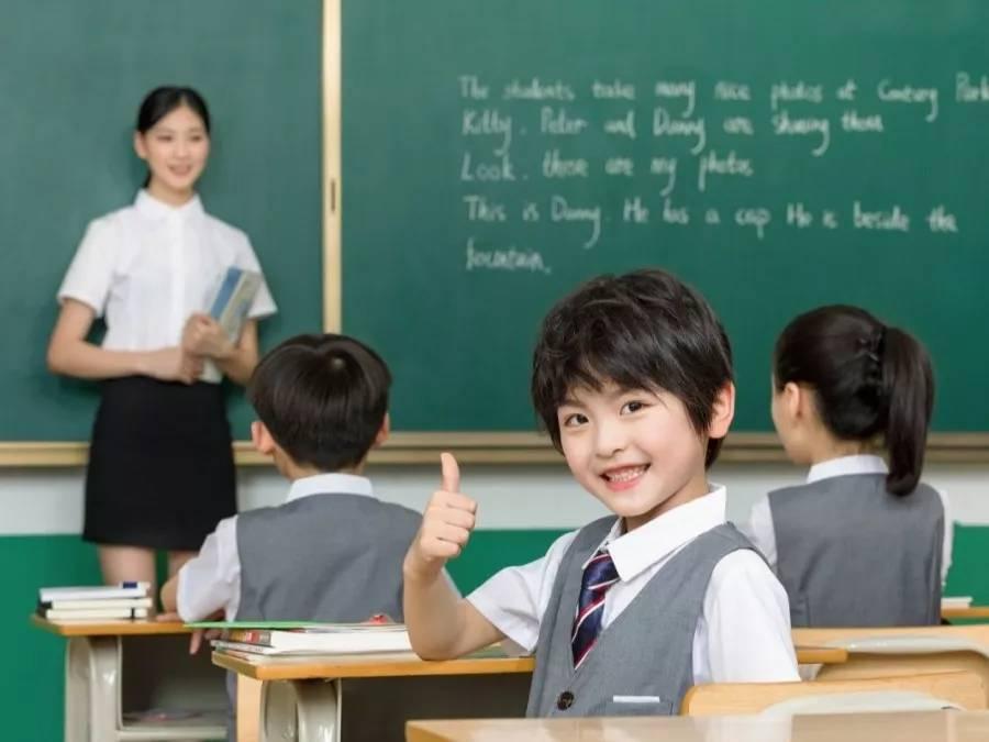 高考英语口语知乎(学英语口语 知乎)