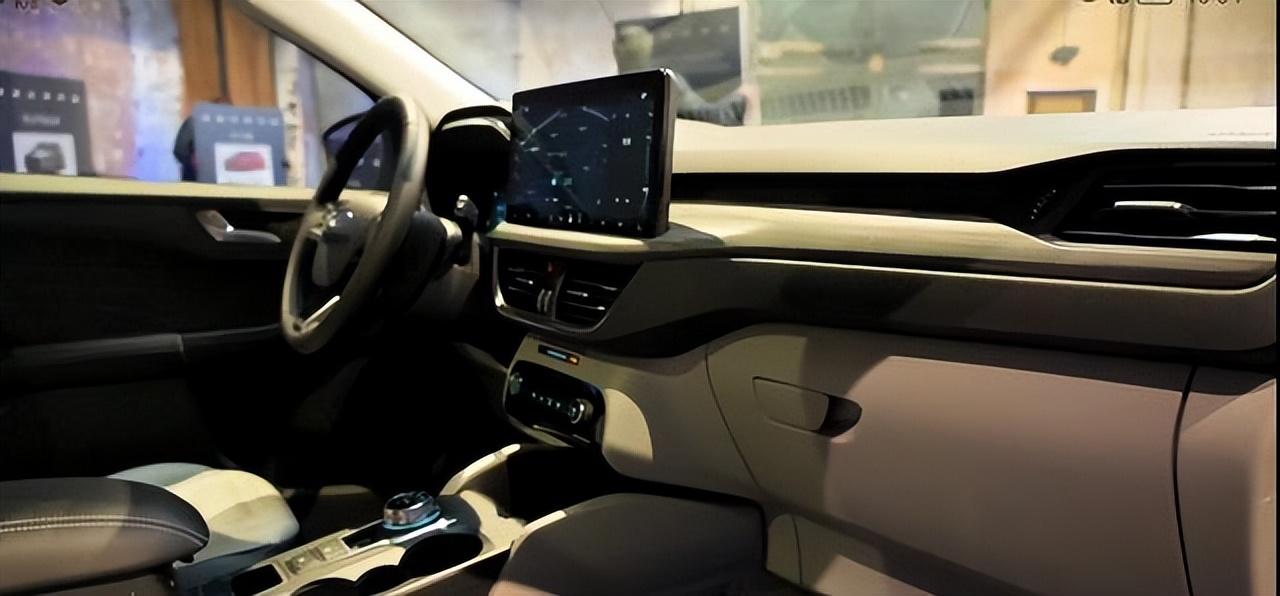 2020年实体店什么生意好做一点(2021年实体店卖什么好)