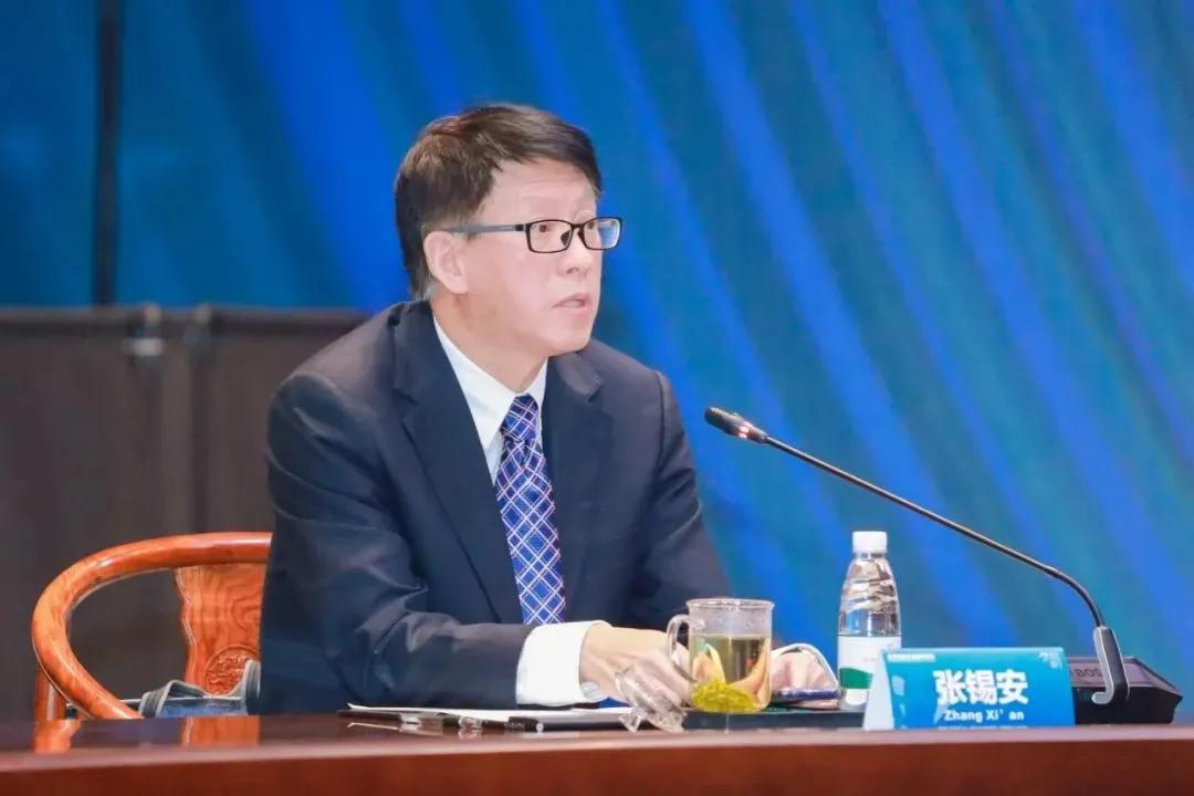 服装外贸行业发展趋势如何现在从事服装制作行业的后以后该怎么办