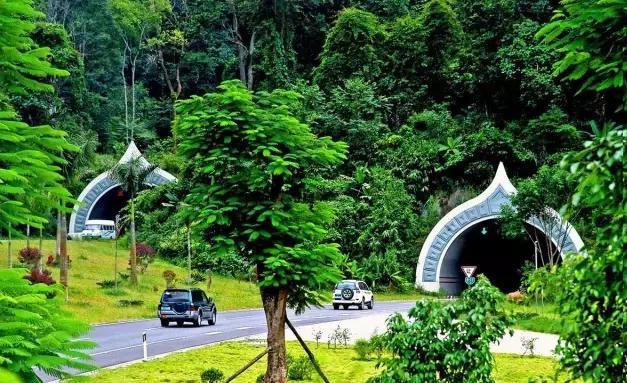 茂盛跨境电子商务靠谱吗(凭借1万在俄罗斯可以生活多久)