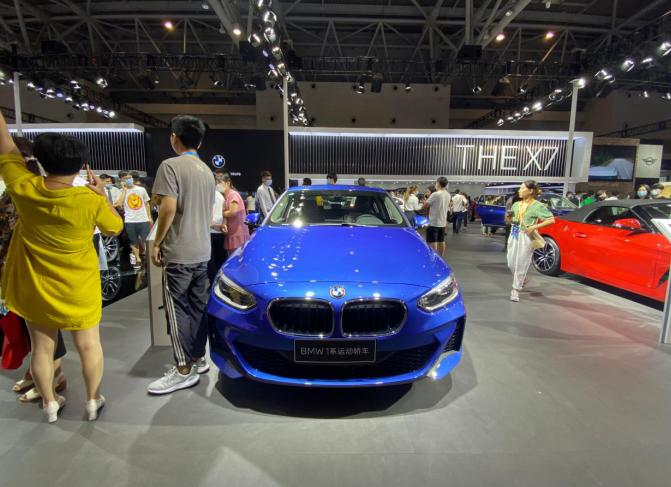 天猫店贷款利息天猫分期付款分9期要多少利息和首付